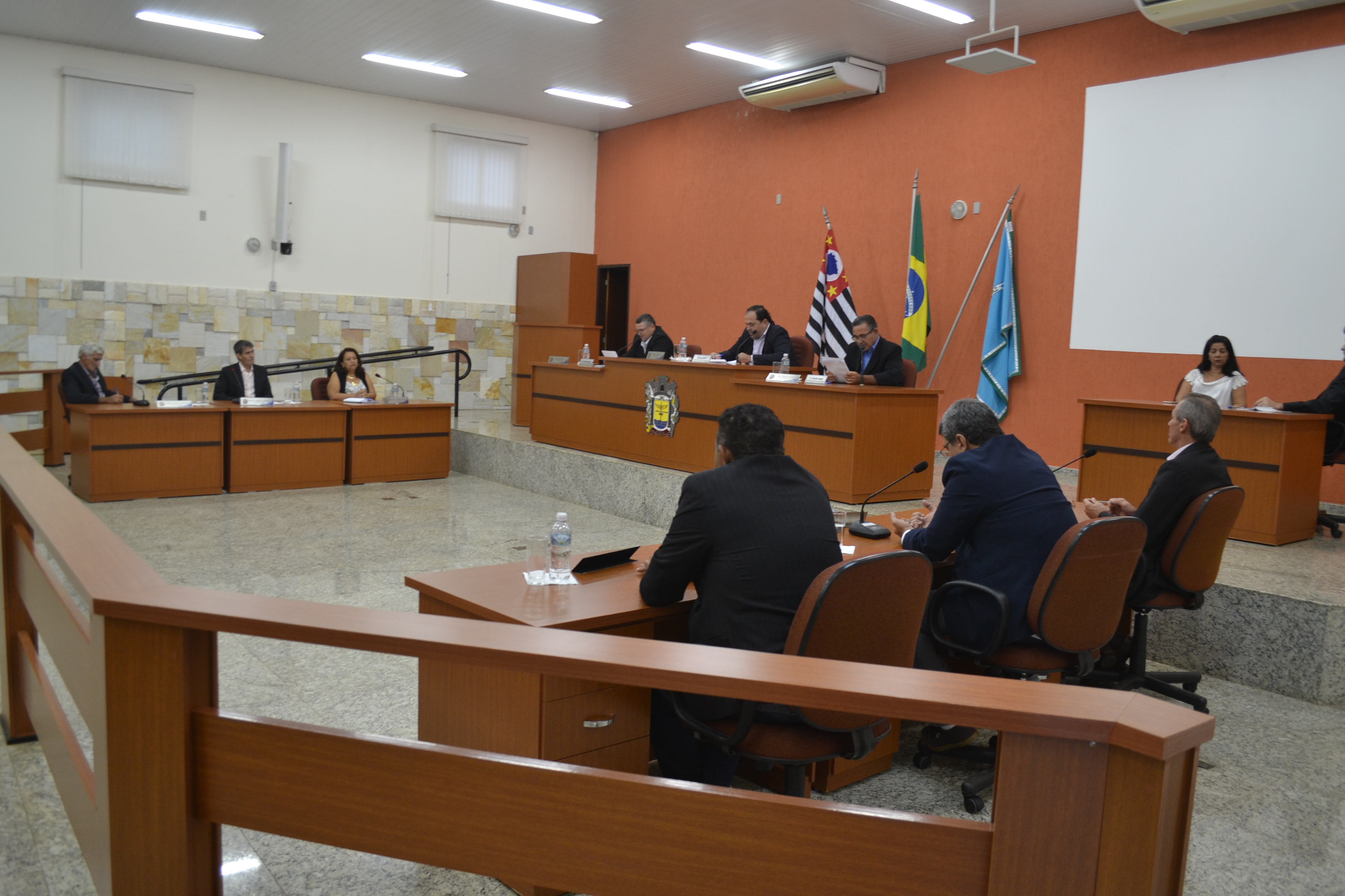 Câmara Municipal de Ipiguá realiza primeira sessão ordinária de 2019